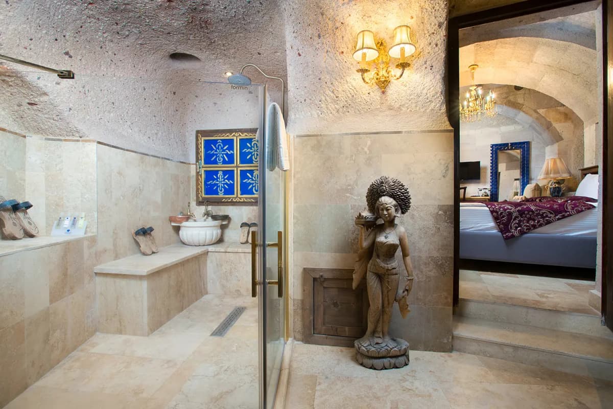 Selfie Cave Hotels Odalar