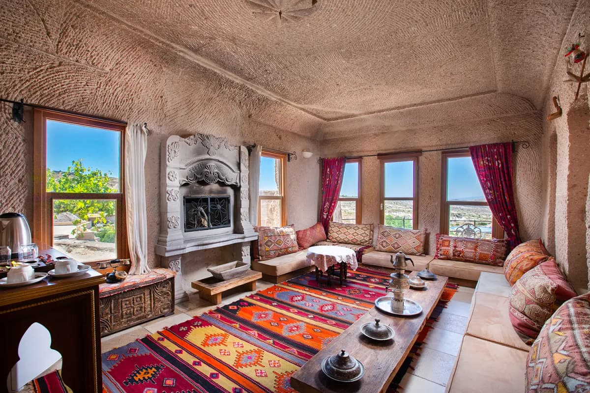 Selfie Cave Hotels Odalar