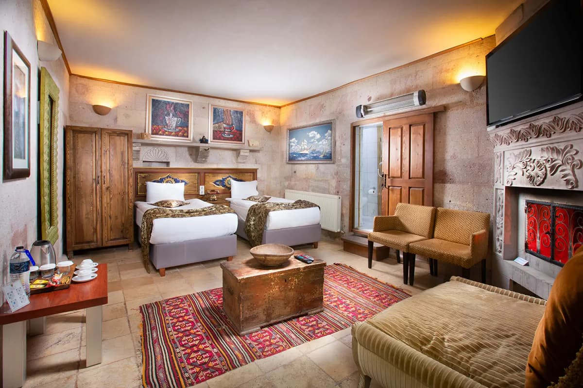 Selfie Cave Hotels Odalar